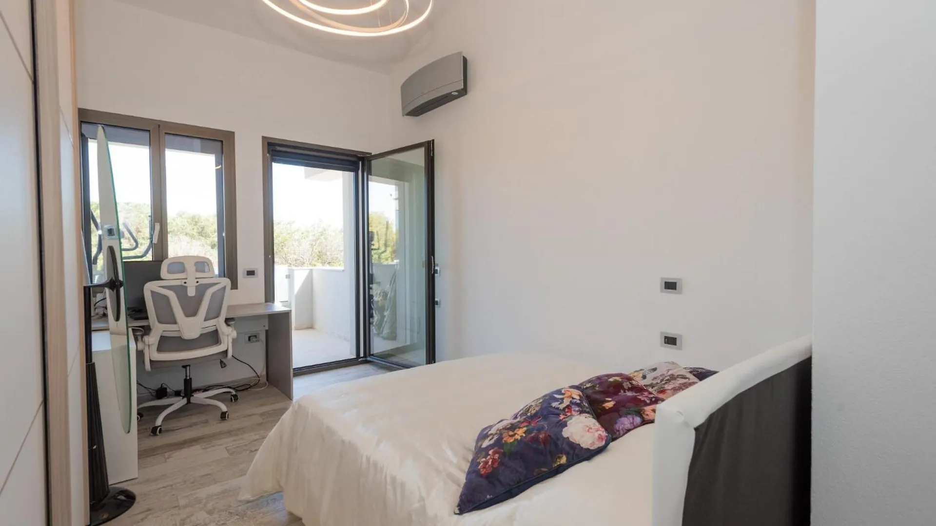 Villa Tetty Santa Margherita di Pula Guest house