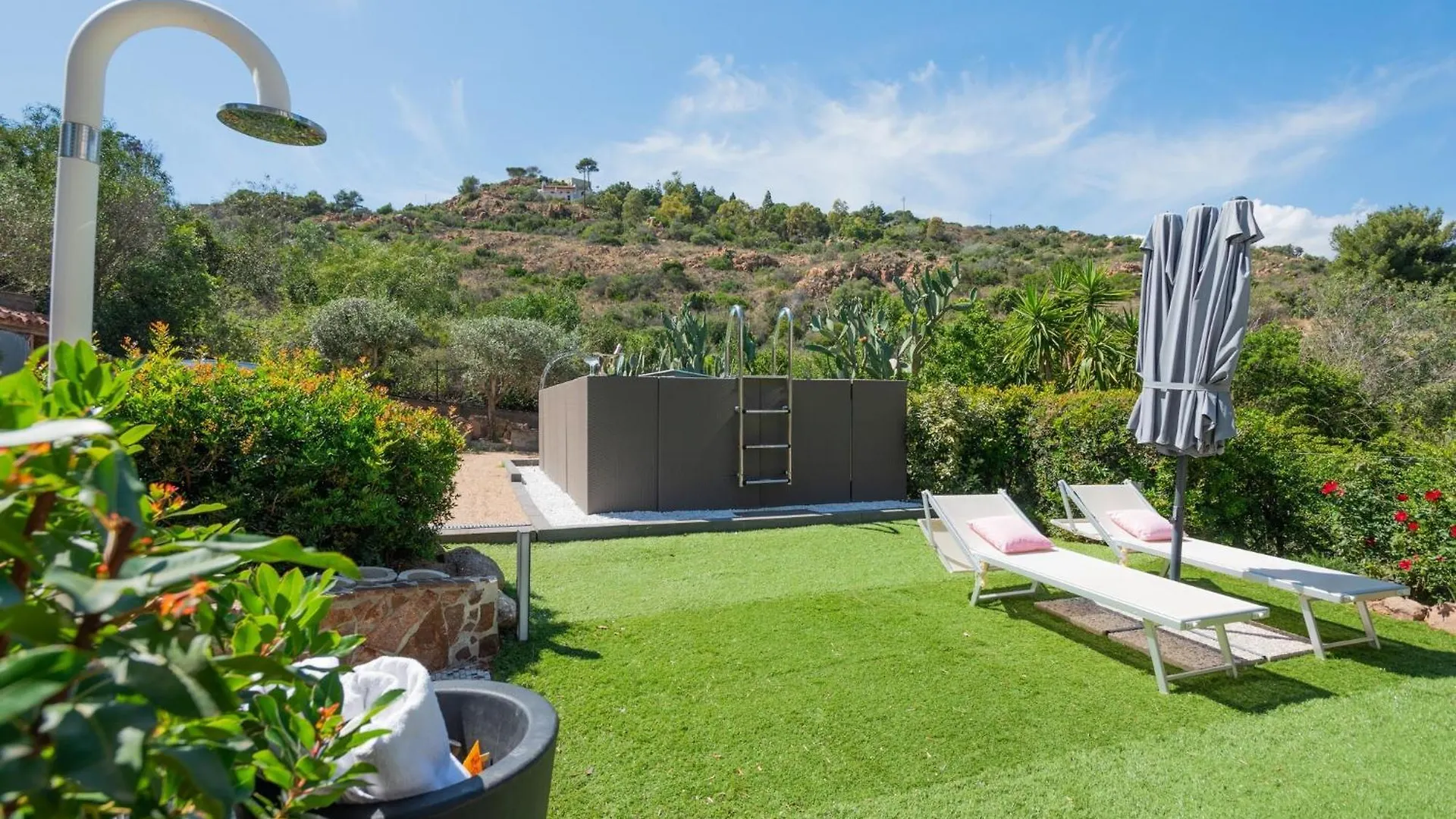 Villa Tetty Santa Margherita di Pula Guest house